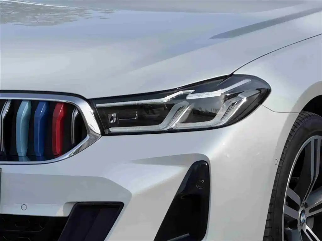 BMW 6 Series GT 630 i M Sport Premium Enjoyment Package