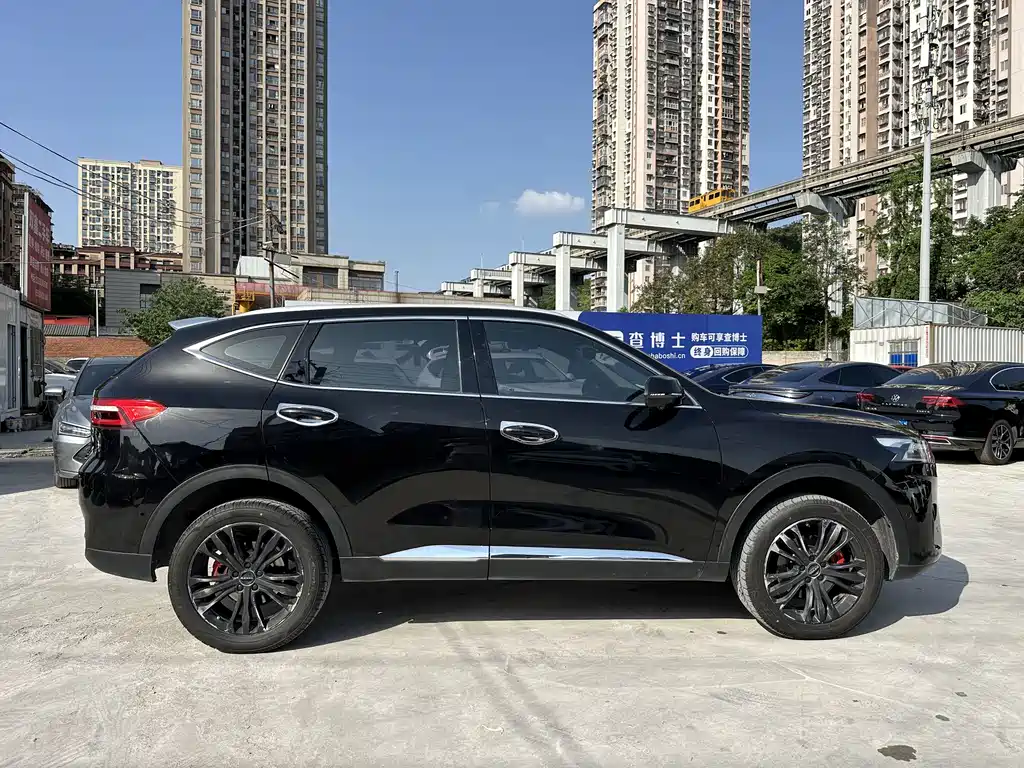 Haval F7 2.0 T 2 WD i