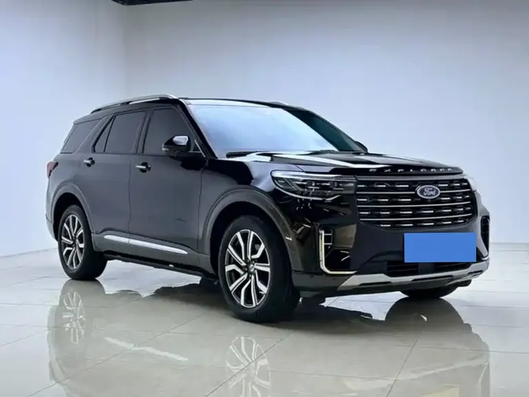 Ford Explorer EcoBoost 285 4 WD Titanium 7-seat