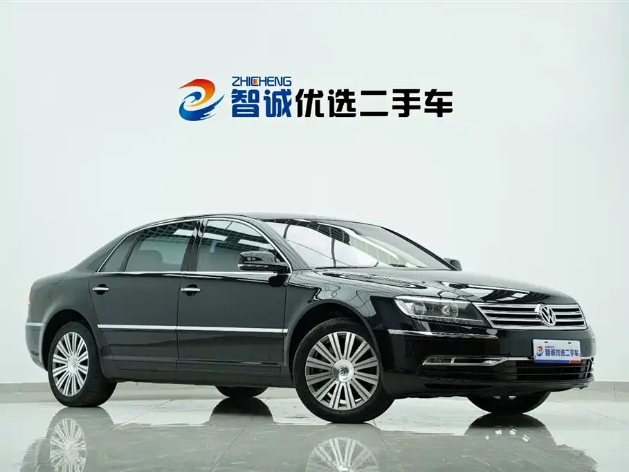 Phaeton 4.2 L V8 4-seat Extended Individual