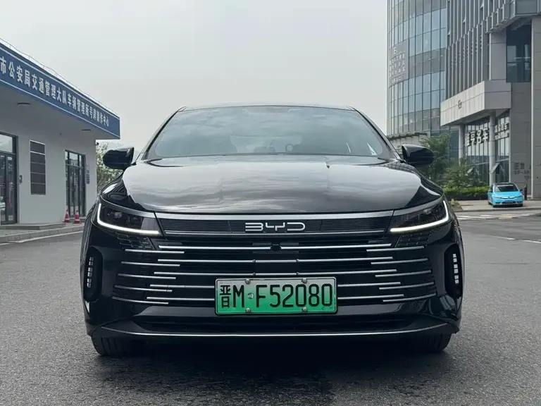 BYD Destroyer 05 Champion DM-i 55 KM Luxury
