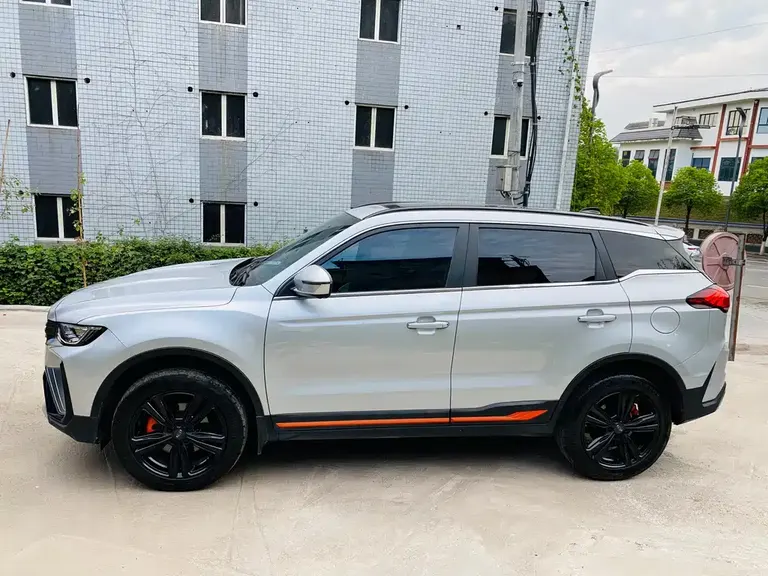 Geely Boyue Boyue X 1.8 TD DCT Smart Supreme