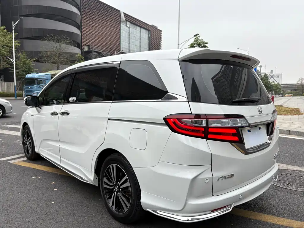 Odyssey 2.0 L Sharp· Smart Enjoyment