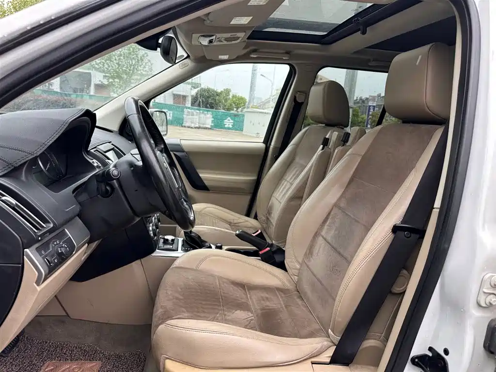 Freelander 2 3.2 L i6 SE Gasoline