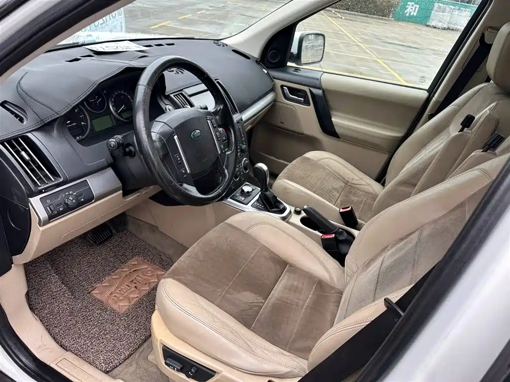 Freelander 2 3.2 L i6 SE Gasoline