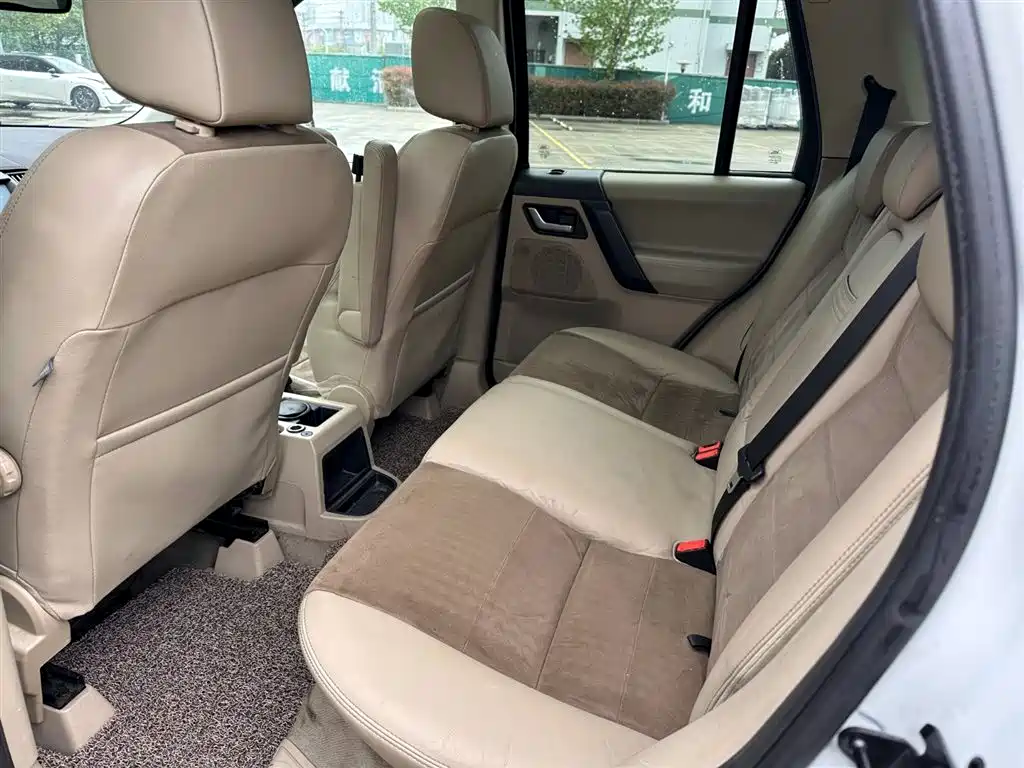 Freelander 2 3.2 L i6 SE Gasoline