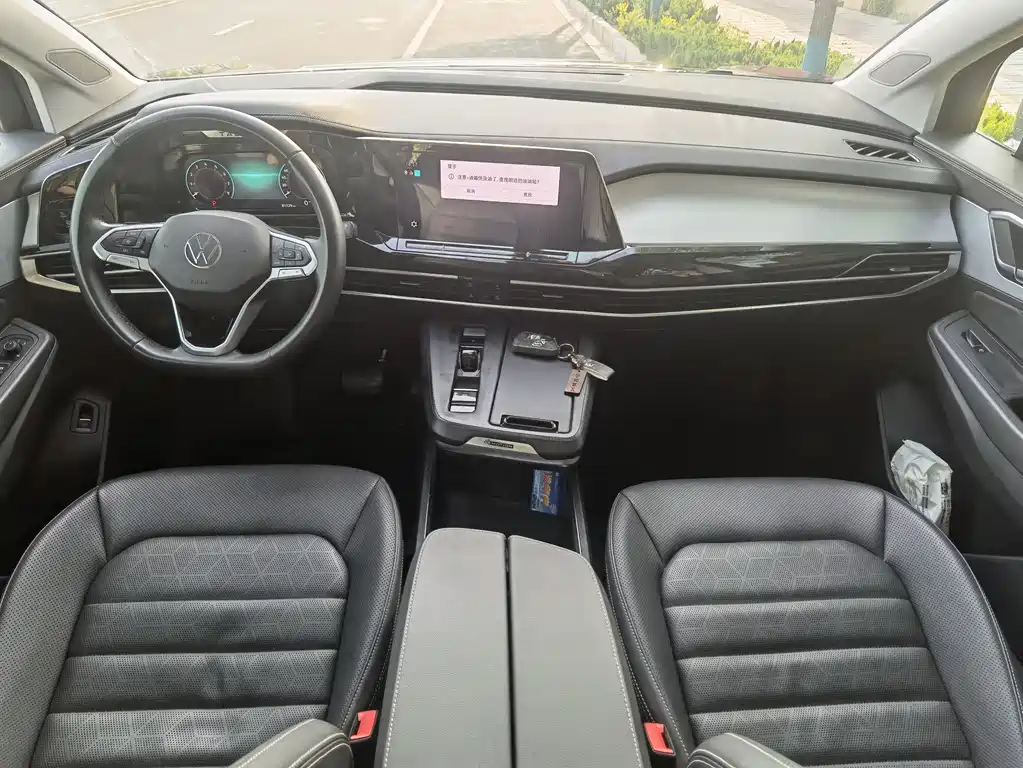 Talagon 380 TSI 4 WD Luxury Premium Realm Pro 6-seat