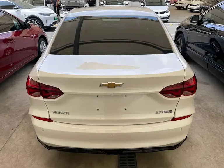 Chevrolet Monza 1.5 L DCT Joy