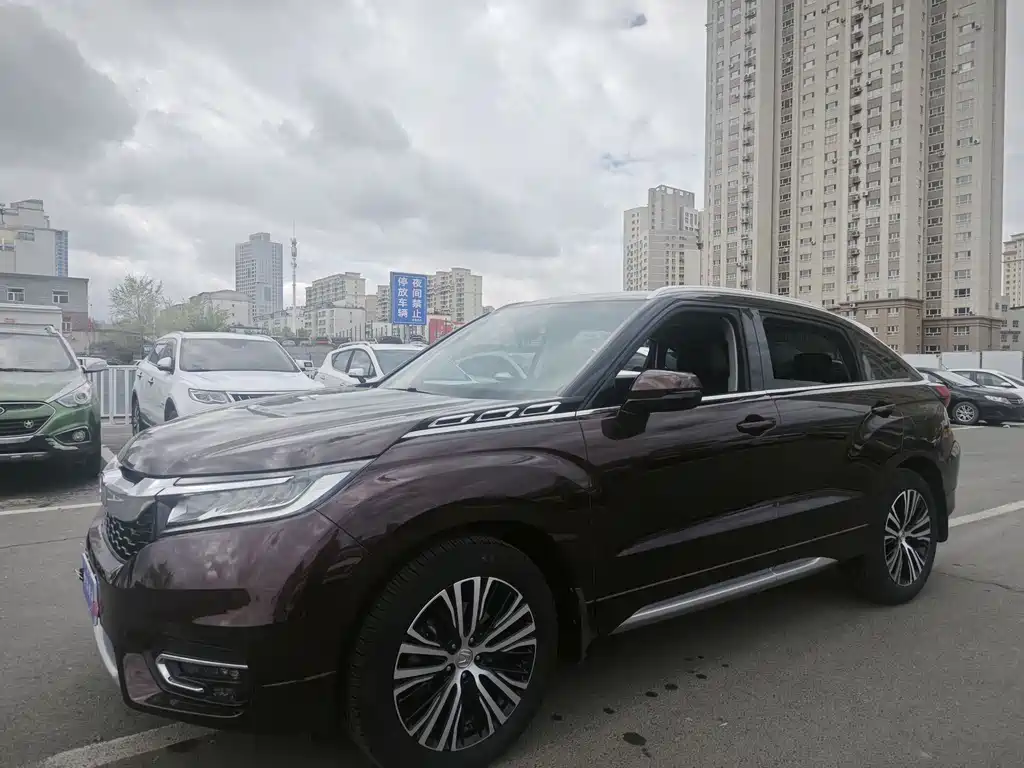 Avancier 370 TURBO 4 WD Premium