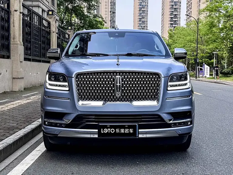 Lincoln Navigator 3.5 T President Series