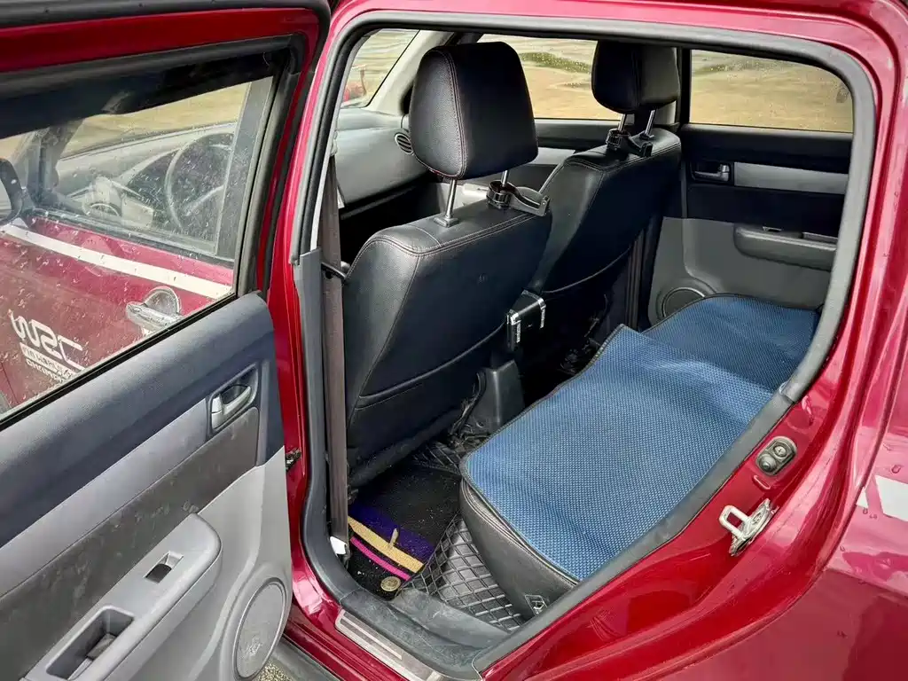 Swift 1.5 L Auto Fashion
