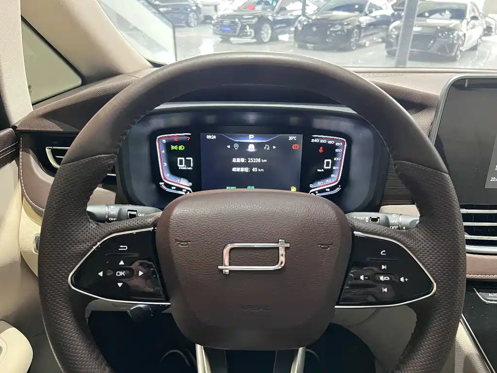 Besturn M9 2.0 T Premium 70 Anniversary