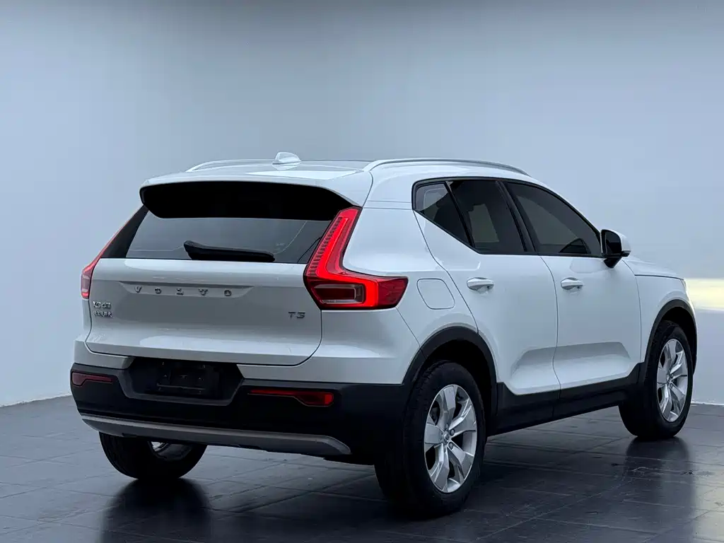 Volvo XC40 T3 Smart Travel Fashion