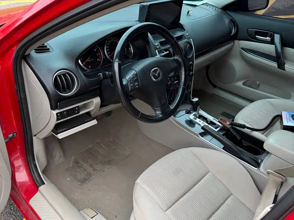 Mazda 6 2.0 L Auto Fashion