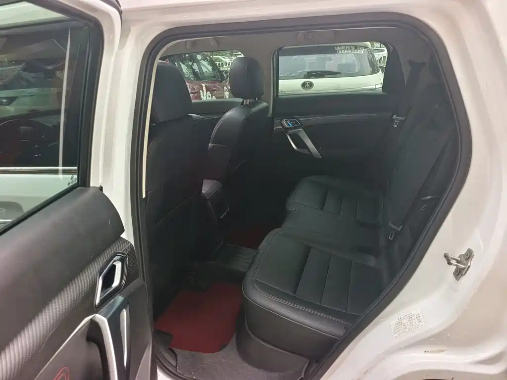Beijing Offroad BJ20 1.5 T CVT Luxury