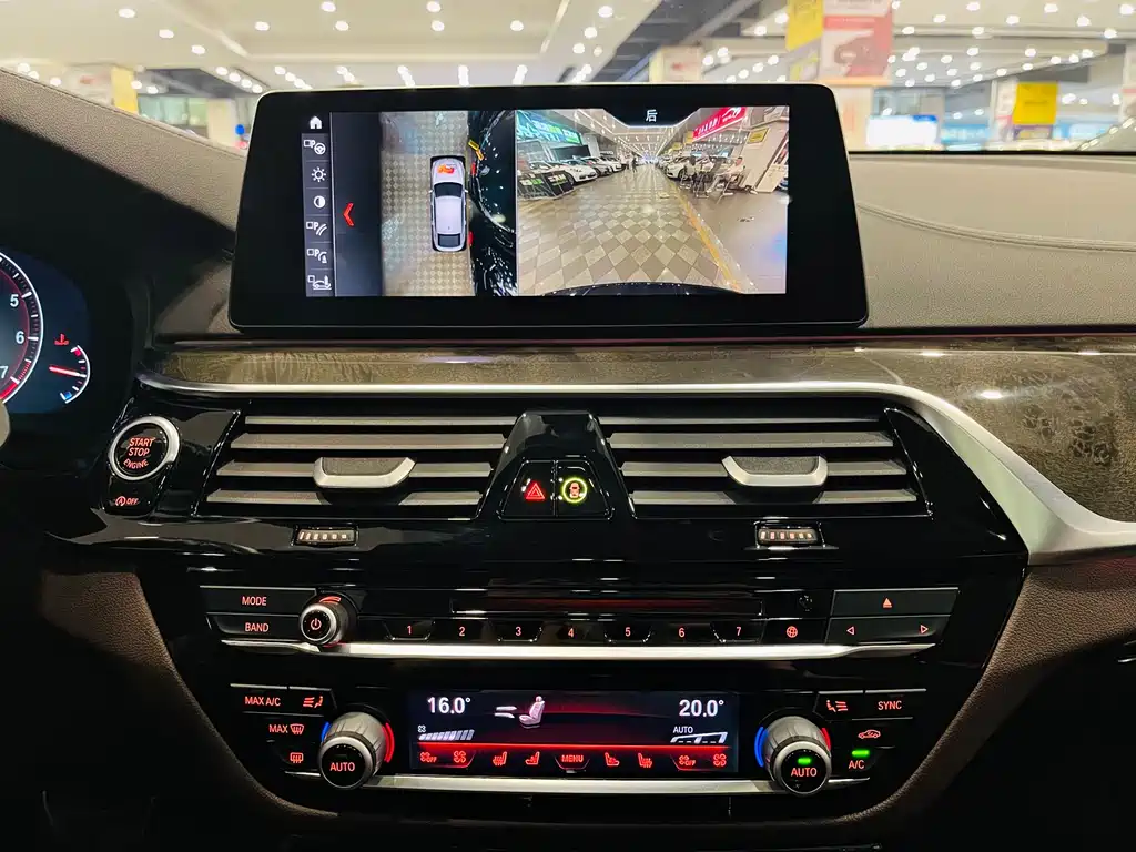 BMW 6 Series GT 640 i xDrive M Sport Package
