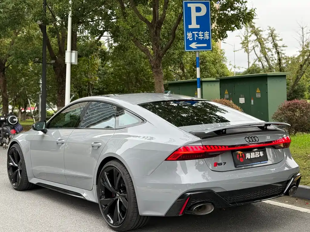 Audi RS 7 RS 7 4.0 T Sportback Premium