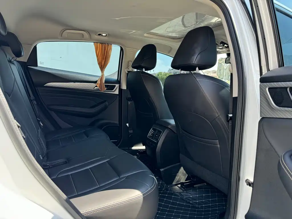 Haval F7 x 1.5 T 2 WD Ultimate Smart Tech
