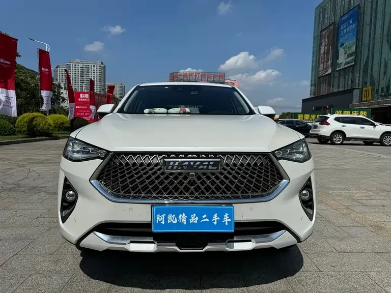 Haval F7 x 1.5 T 2 WD Ultimate Smart Tech