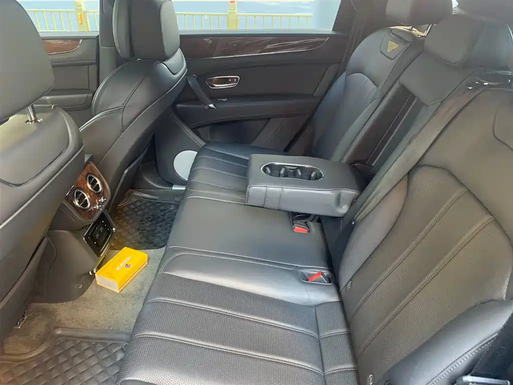 Bentayga 4.0 T V8