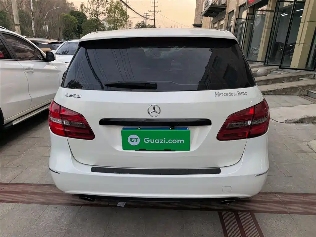 Mercedes-Benz B-Class B 200