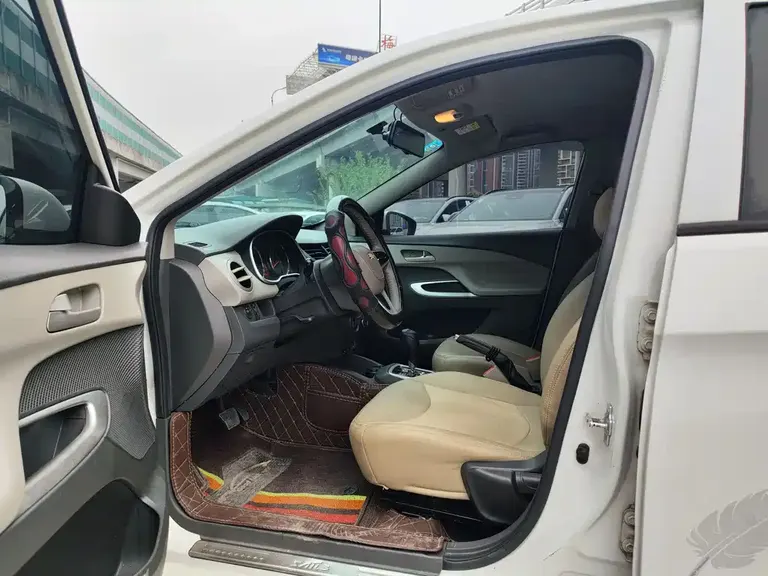 Chevrolet Sail Sail 3 1.3 L AMT Ideal