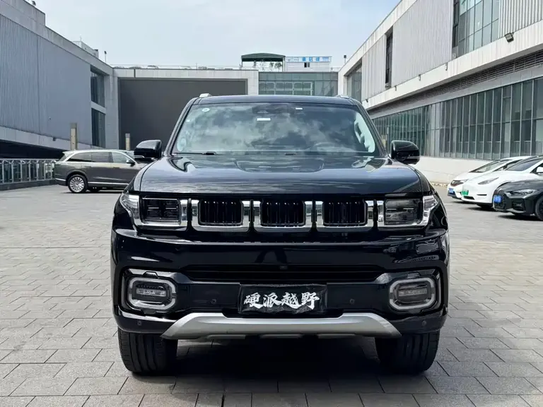 Baic Beijing Offroad BJ60 2.0 T 11 th 5-seat