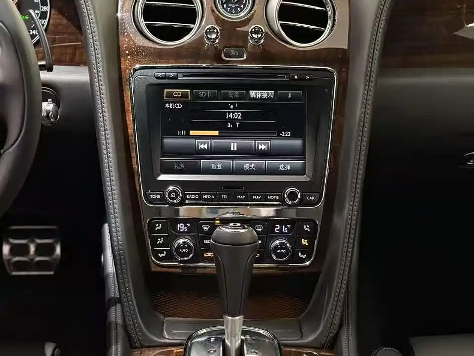 Continental GT 欧陆 2014款 4.0 T GT V8 S 敞篷标准版