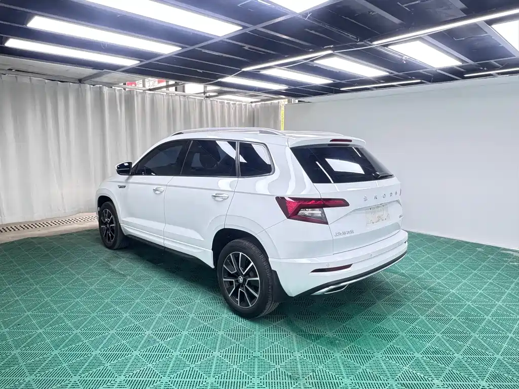 Karoq TSI280 Premium