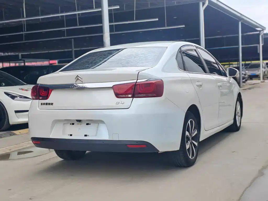 C4 Sega C4世嘉 2018款 1.6 L 手动豪华型