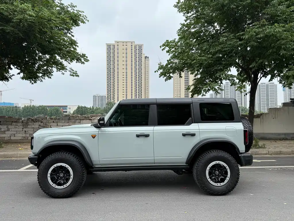 Ford Bronco 2.3 T Badlands