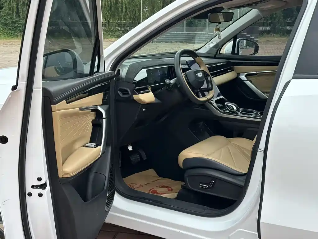 Boyue L 1.5 TD DCT Luxury