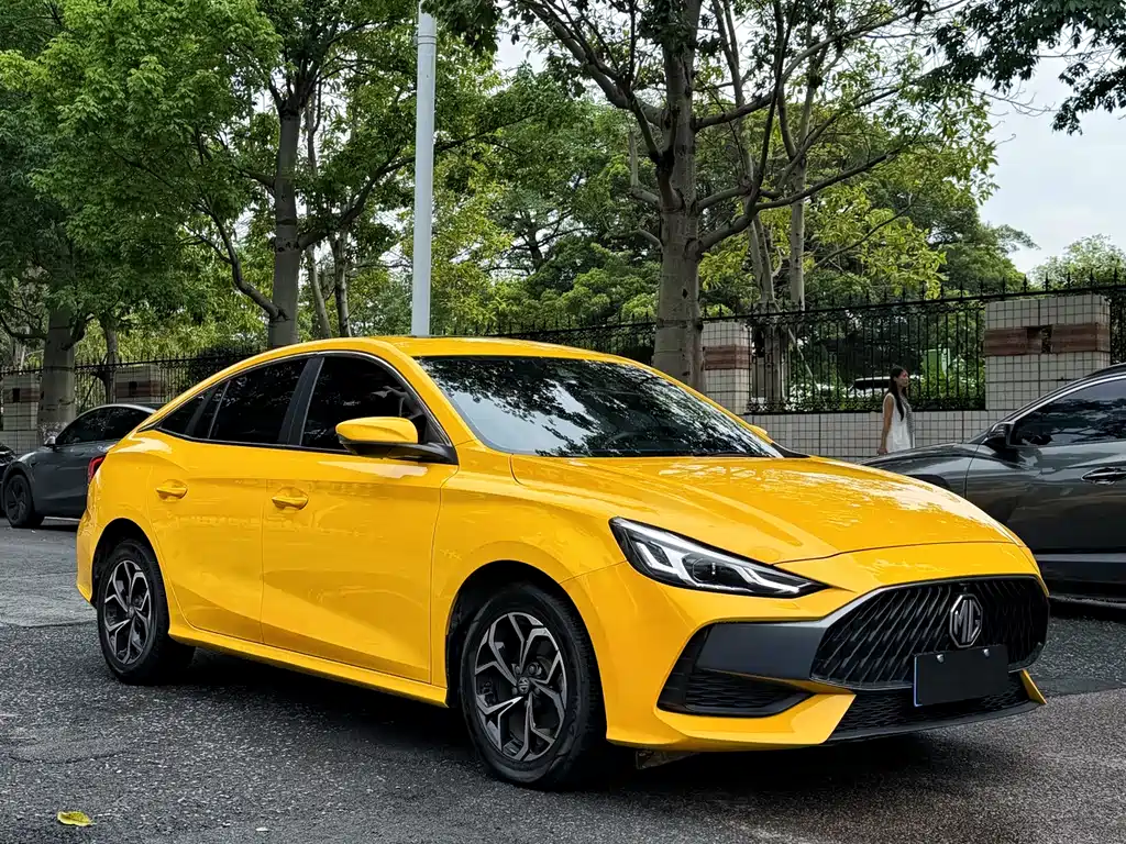 MG5 180 DVVT CVT Flagship