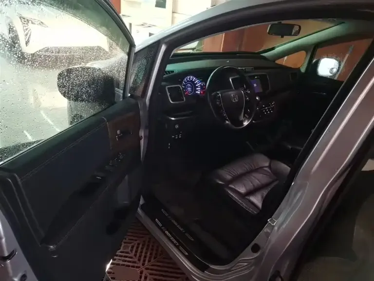 Honda Odyssey Facelift 2.4 L Smart Enjoyment
