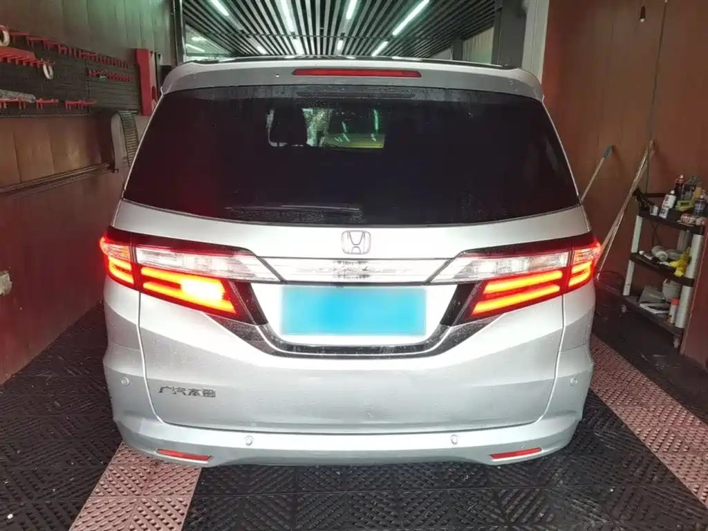 Odyssey Facelift 2.4 L Smart Enjoyment