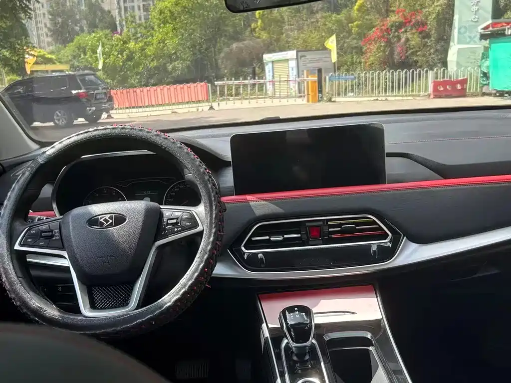 Sehol X8 思皓X8 2021款 300 T DCT全景豪华版 7座