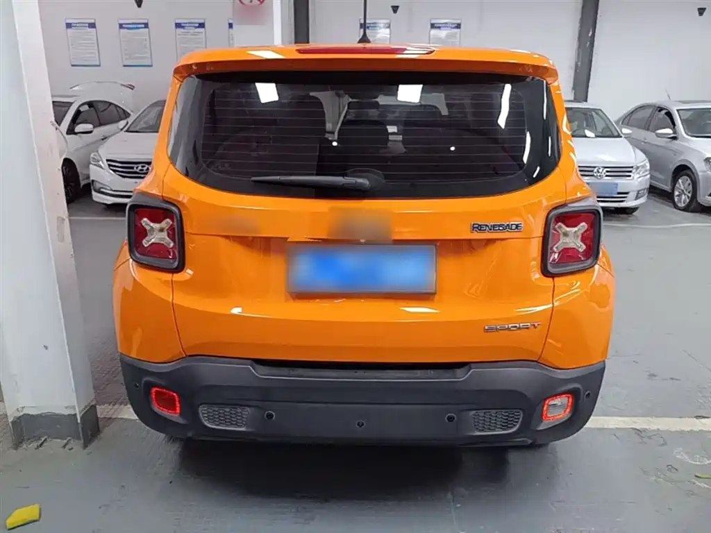 Renegade 1.4 T Auto Kinetic