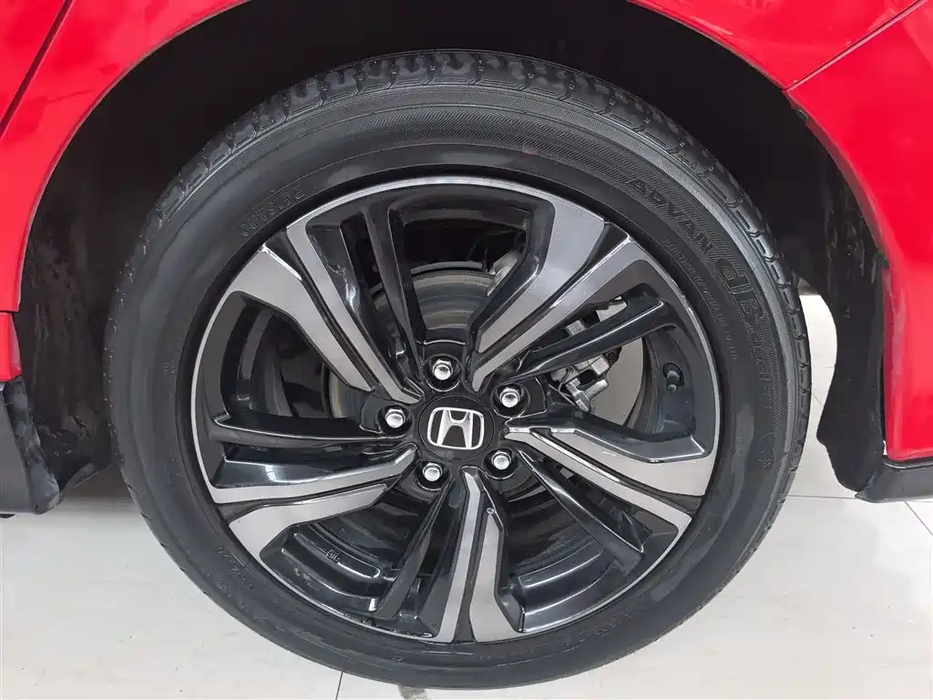 Civic HATCHBACK 220 TURBO CVT Trend Cool Control