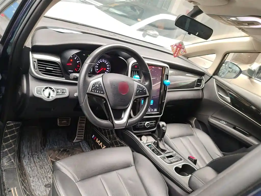 Song MAX 1.5 T Auto Connected Elite 6-seat