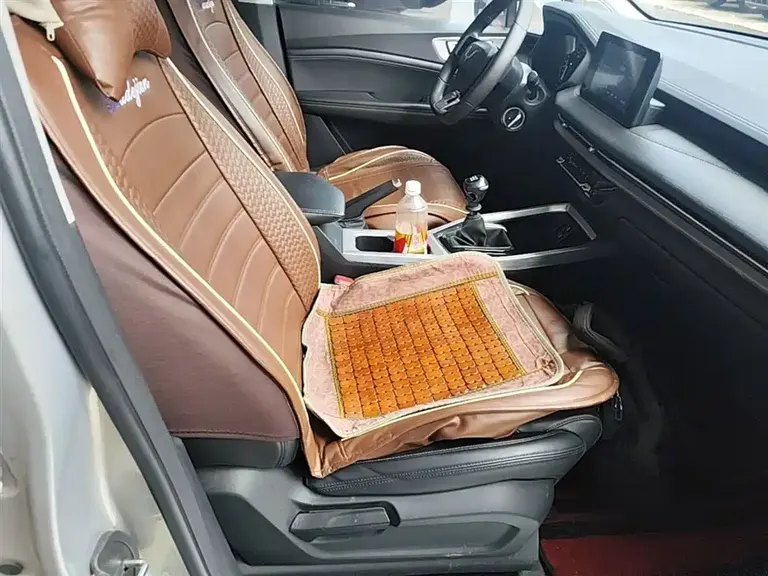 Wuling Jiachen 1.5 L Manual Smooth Enjoyment Comfort