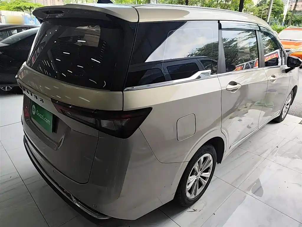 Wuling Jiachen 1.5 L Manual Smooth Enjoyment Comfort