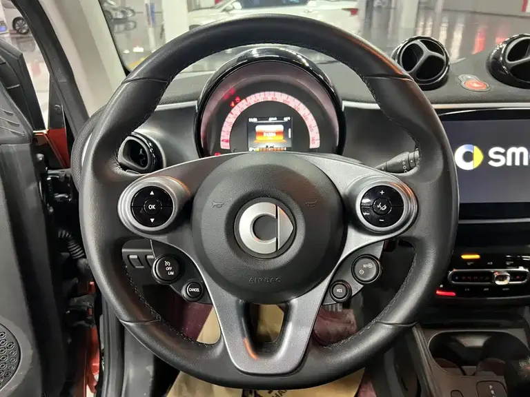smart fortwo 0.9 T 66 kW Hardtop Wind Engine CN-VI