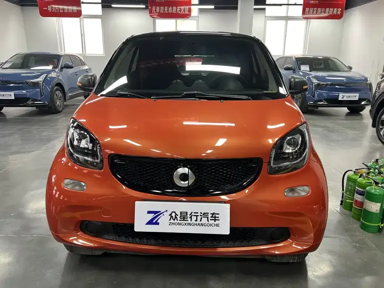 smart fortwo 0.9 T 66 kW Hardtop Wind Engine CN-VI