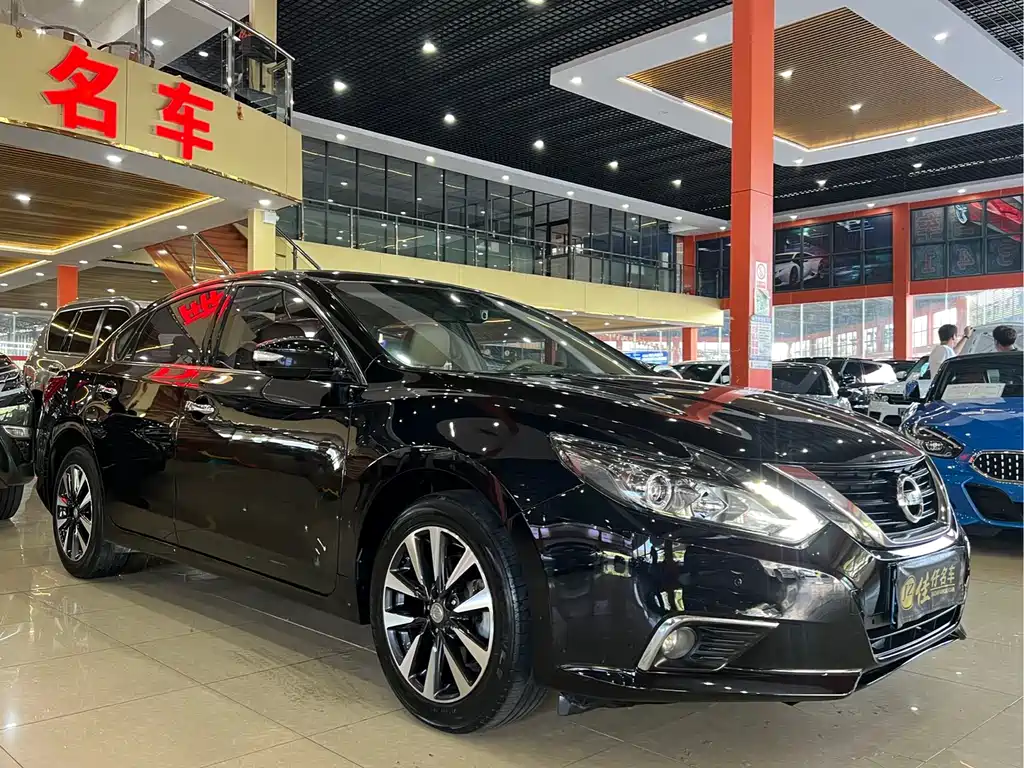 Teana Facelift 2.0 L XL Comfort