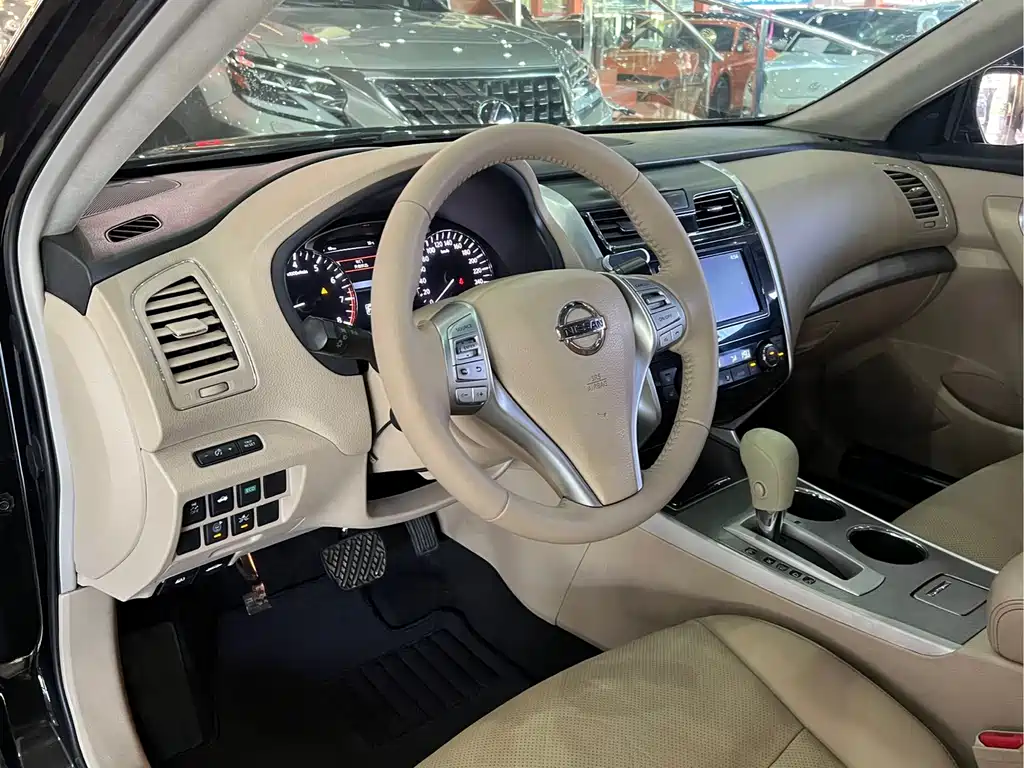 Teana Facelift 2.0 L XL Comfort