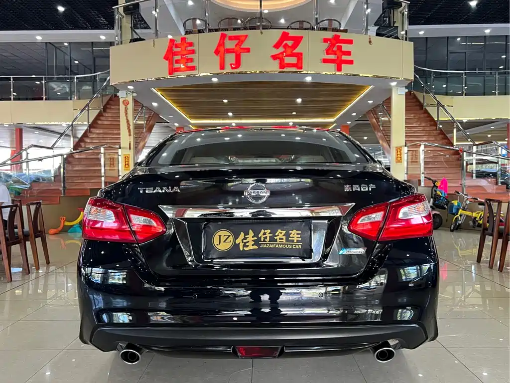 Teana Facelift 2.0 L XL Comfort