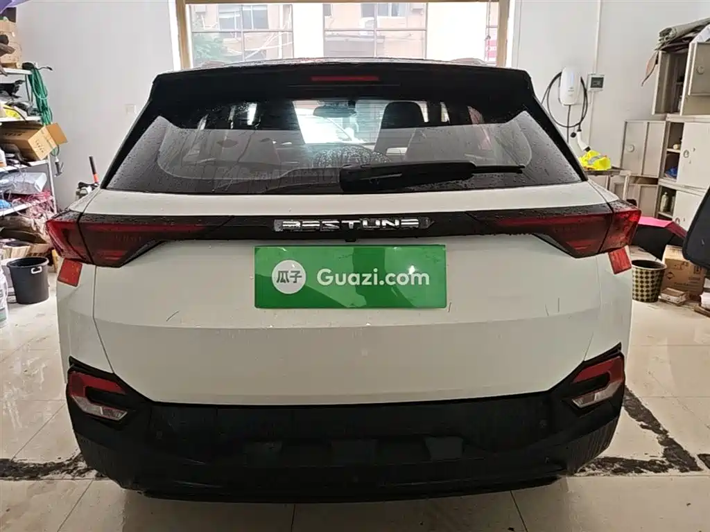 Besturn T77 230 TID Auto Luxury CN-V