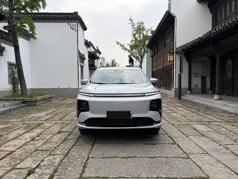 Jetour Shanhai L9 1.5 TD 2 DHT Flagship 6-seat