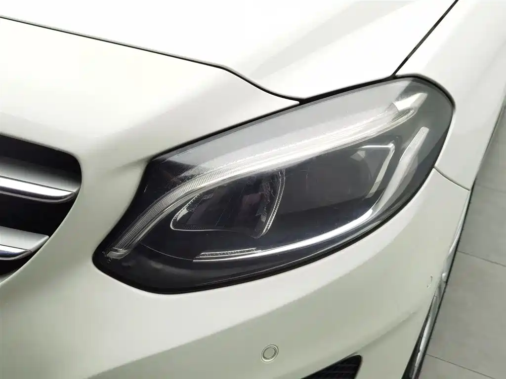 Mercedes-Benz B-Class B 200 Fashion