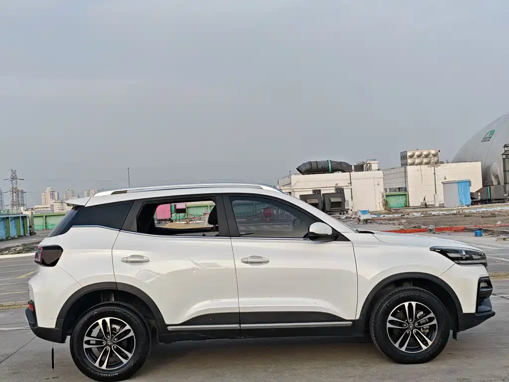 Xuanjie 炫界 2023款 1.5 L CVT优享版